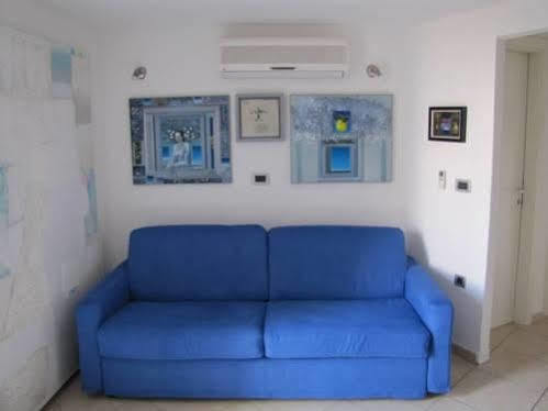 Apartments Villa Ernesta โรวีน ภายนอก รูปภาพ